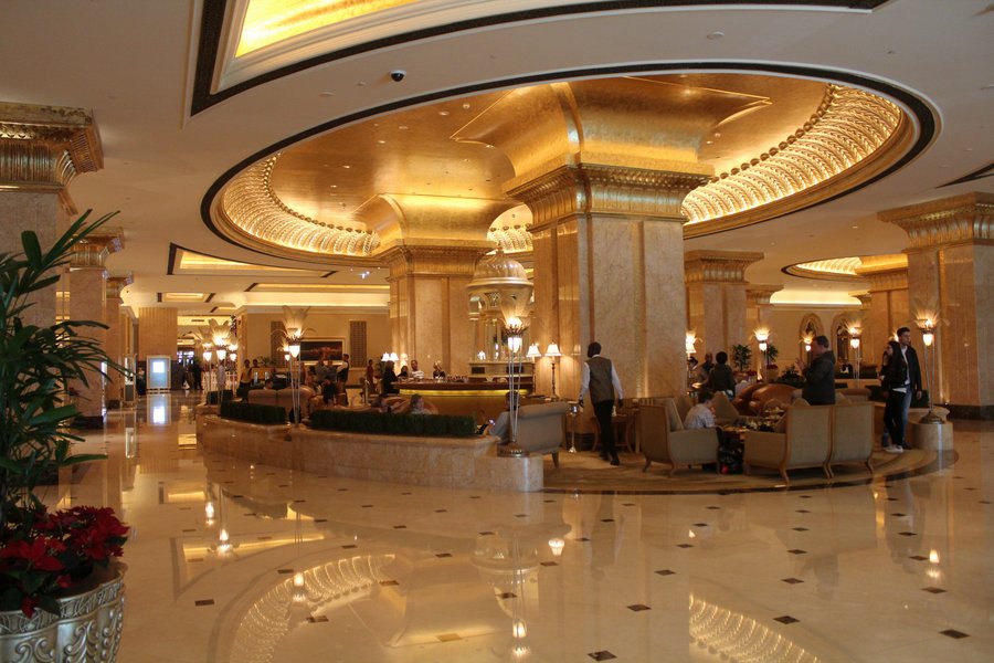 abu dhabi - emirates palace HT (3).JPG