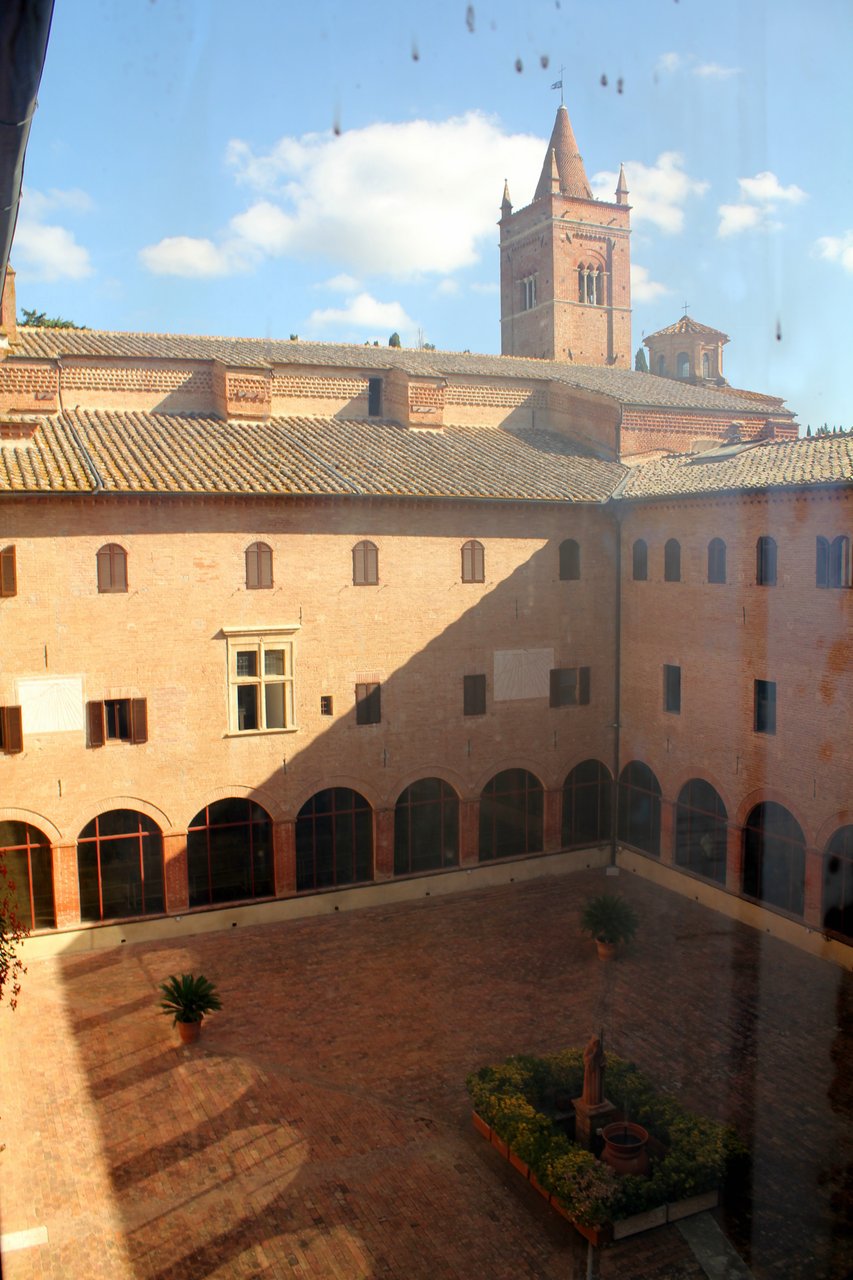 h abbazia di monte oliveto maggiore (11).JPG