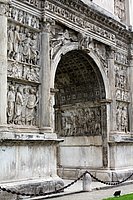 t benevento arco adriano (5).JPG