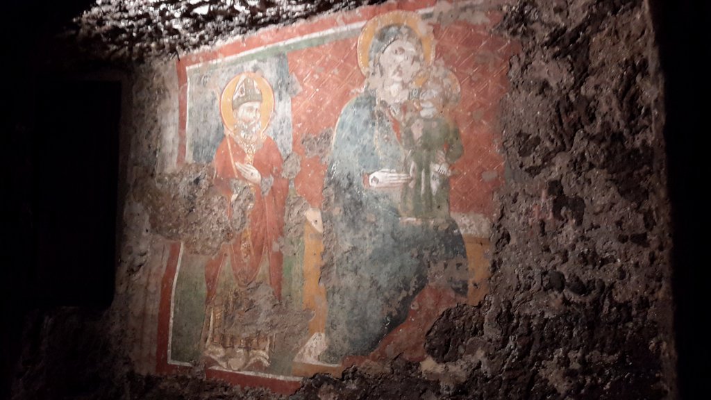 r sutri mitreo (5).jpg
