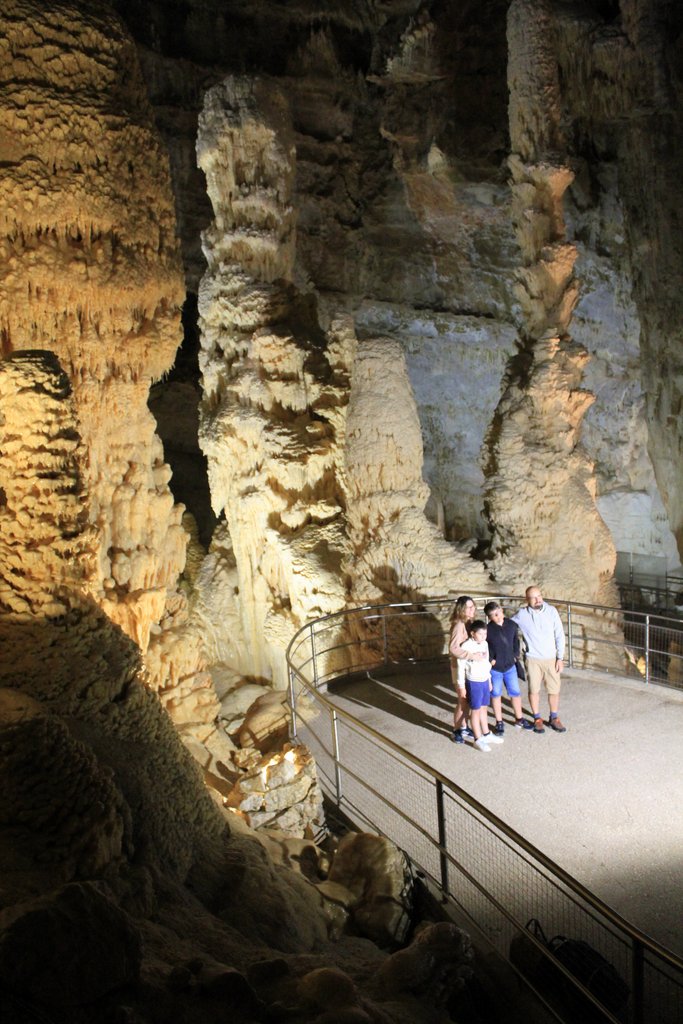 7 grotte frasassi (18).JPG