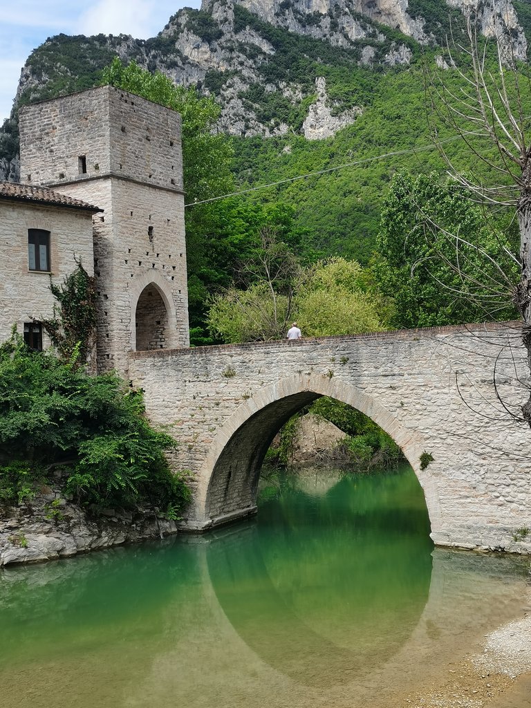8 san vittore delle chiuse e ponte sestino (4).jpg