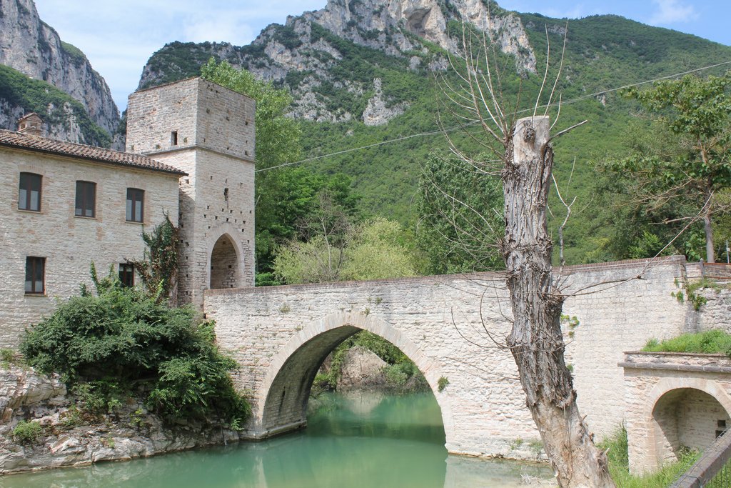 8 san vittore delle chiuse e ponte sestino (7).JPG