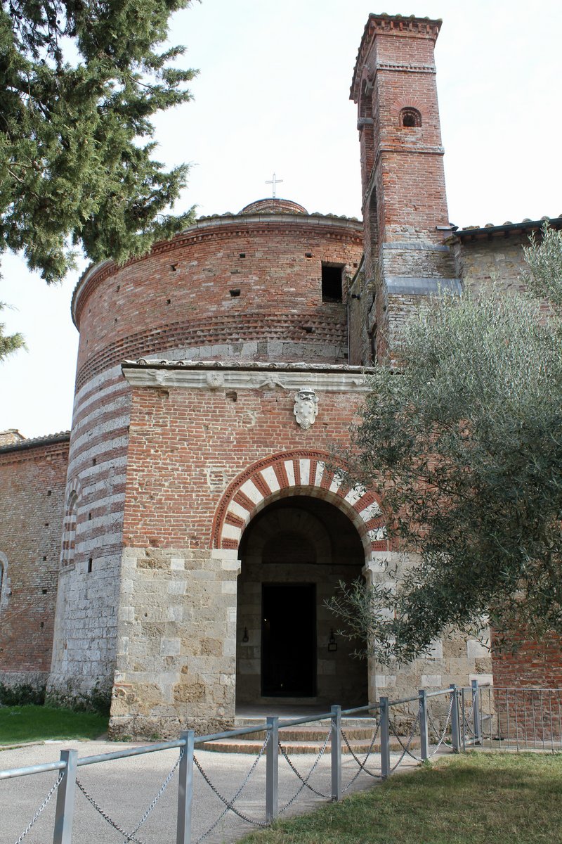 d2 eremo montesiepi (1).JPG