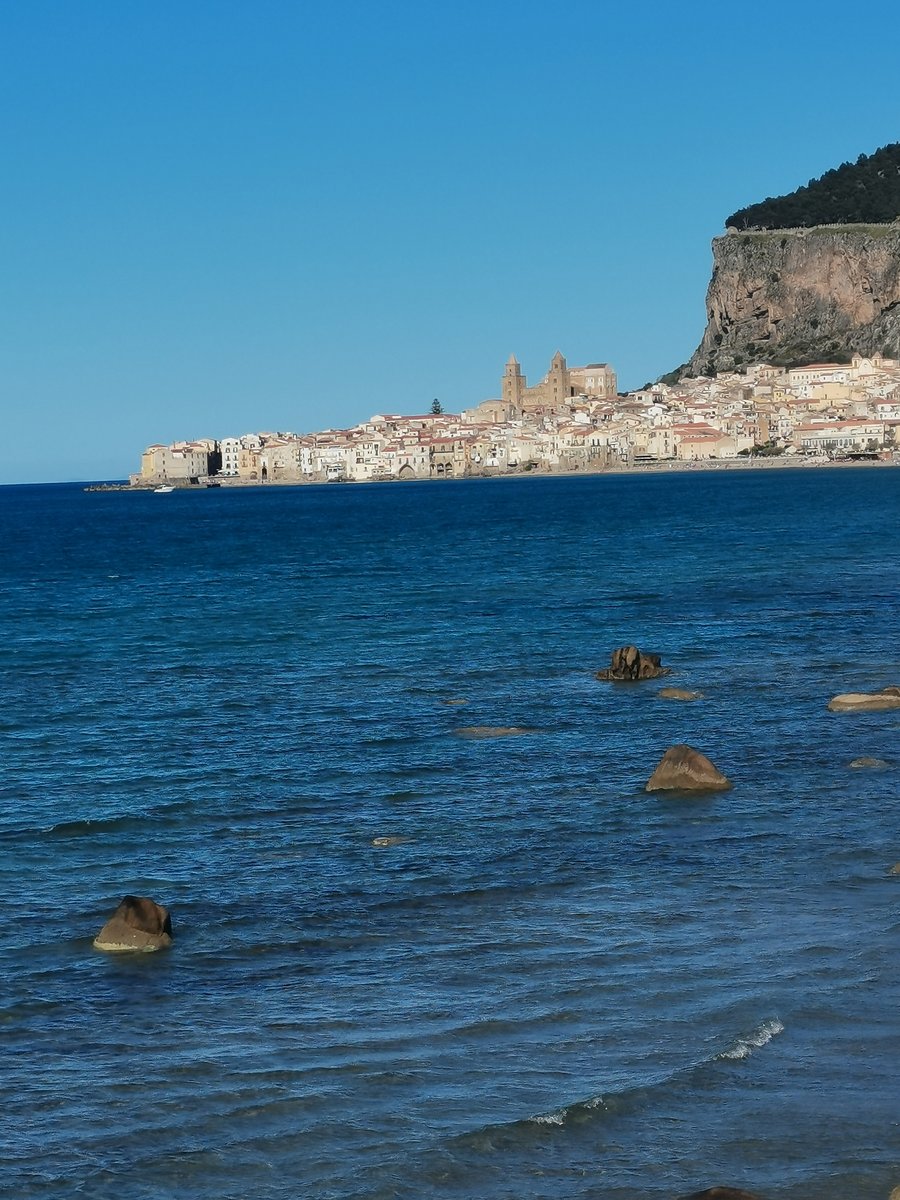 t cefalu - verso mare (1).jpg