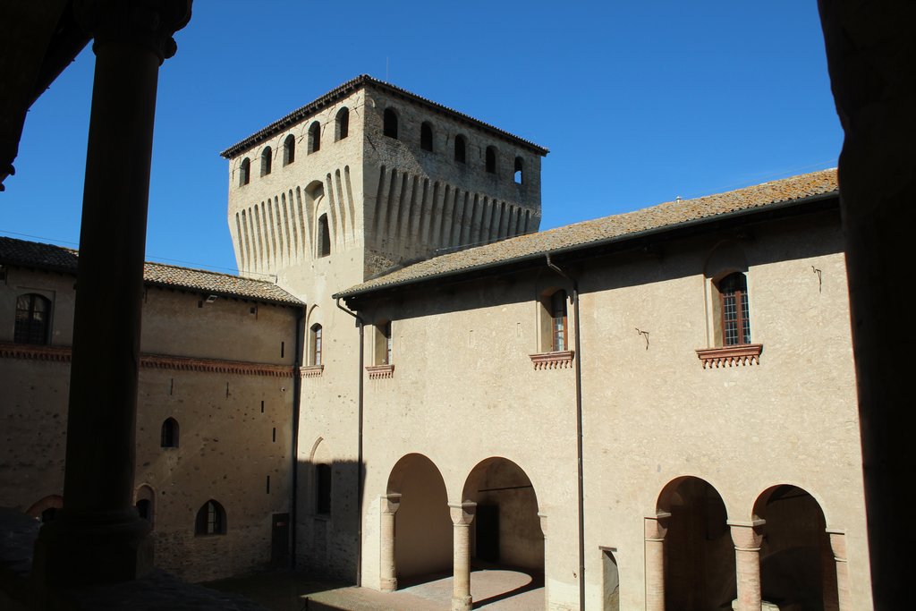 torrechiara - castello di (16).JPG