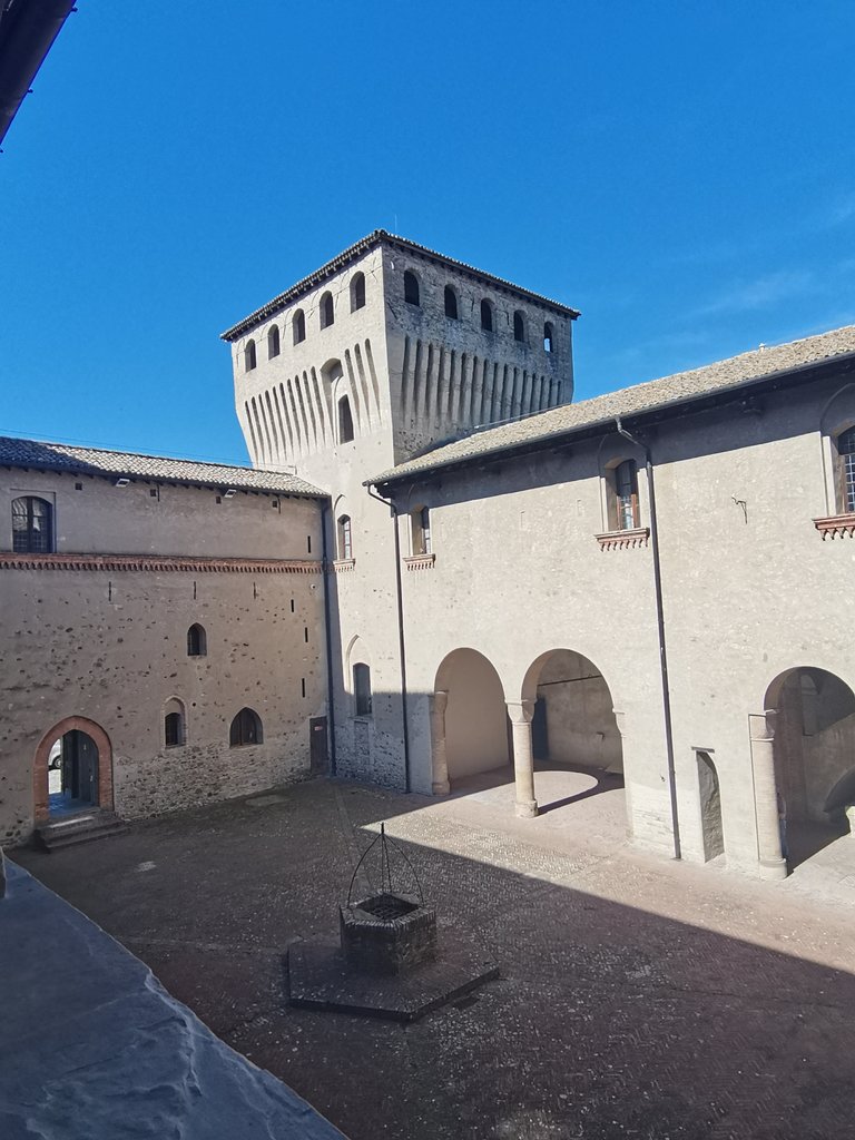 torrechiara - castello di (52).jpg