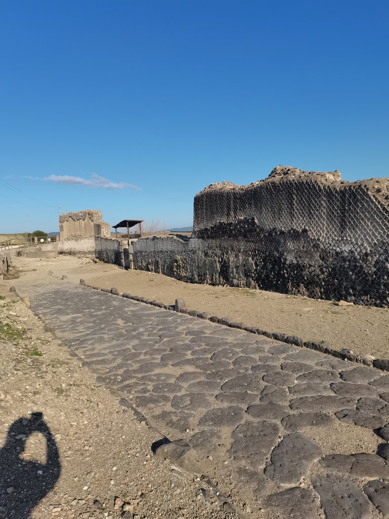 vulci - parco naturalistico-archeologico (23).jpg