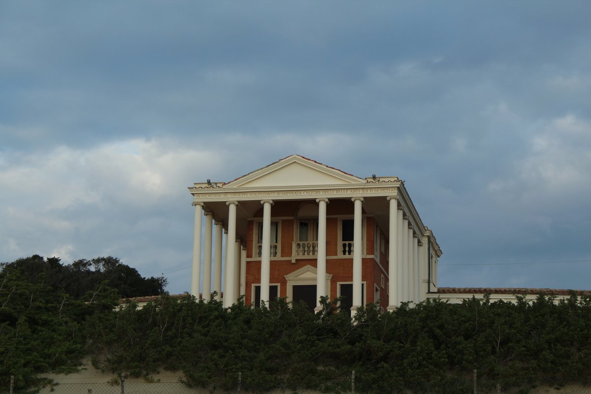 l2 villa volpi - sabaudia (9).JPG