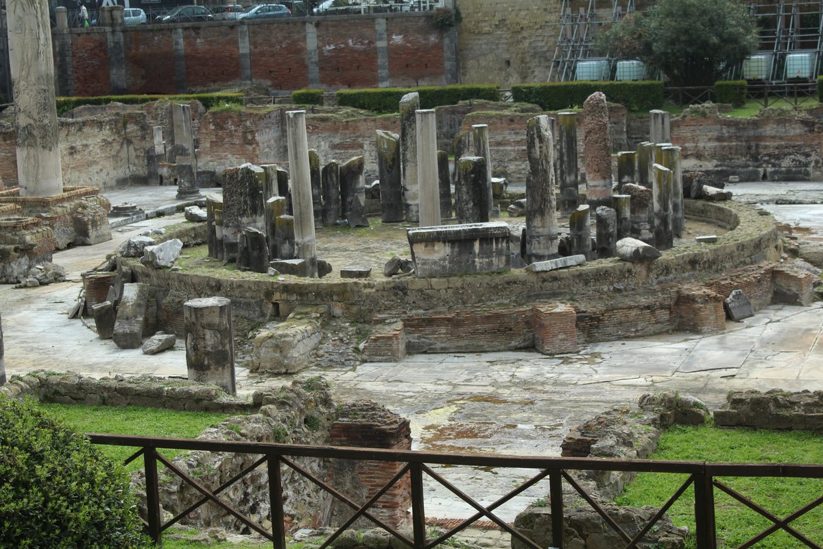 m pozzuoli  (84).JPG