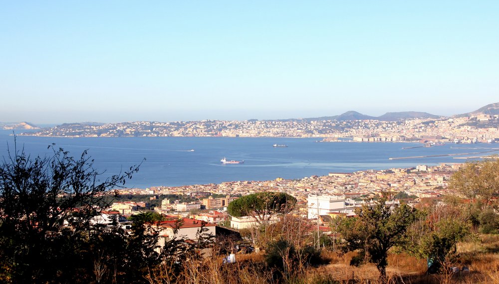 vista golfo napoli da BB Herculaneum (1).JPG