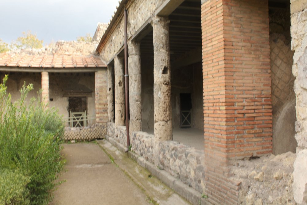 pompei - villa dei misteri (2).JPG