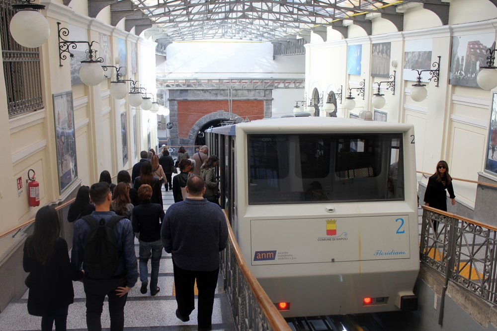 napoli funicolare centrale (2).JPG