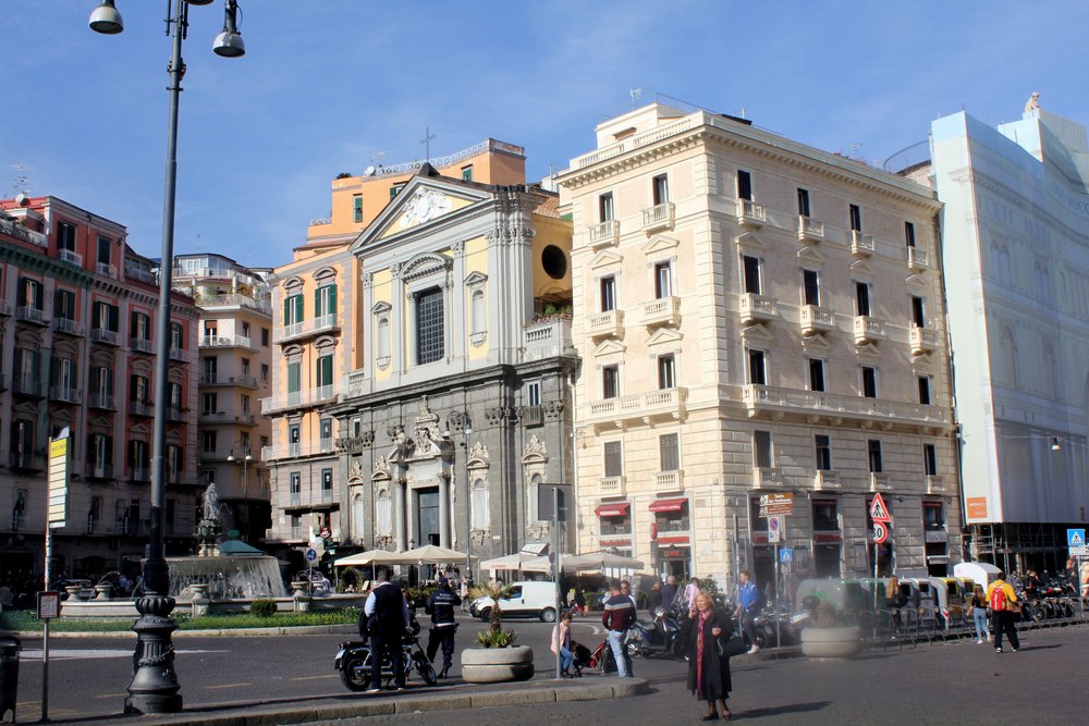 napoli palazzi (7).JPG