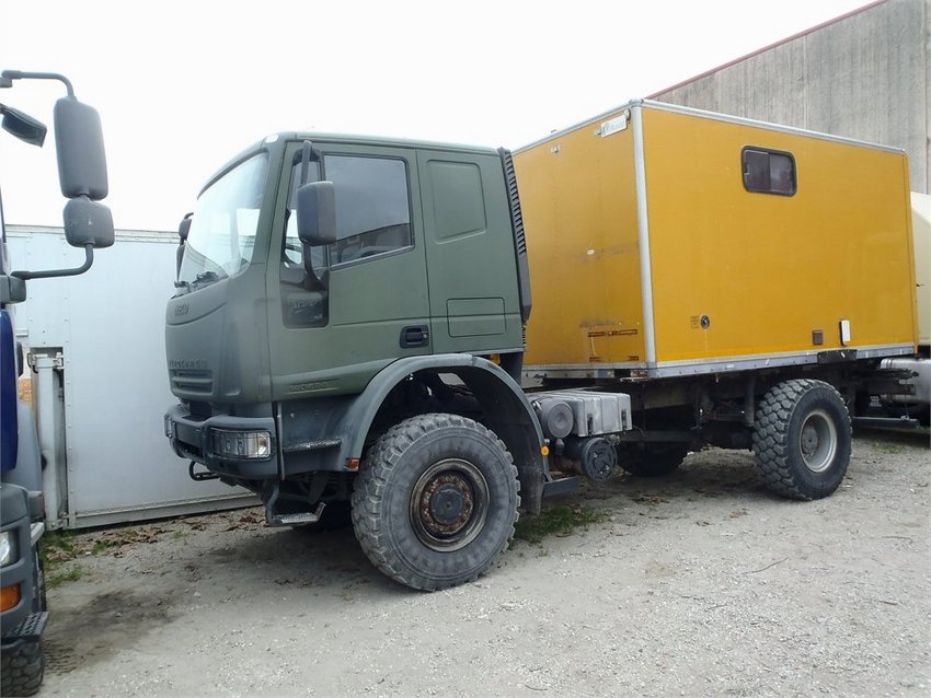 eurocargo con cellula abitativa (1).JPG
