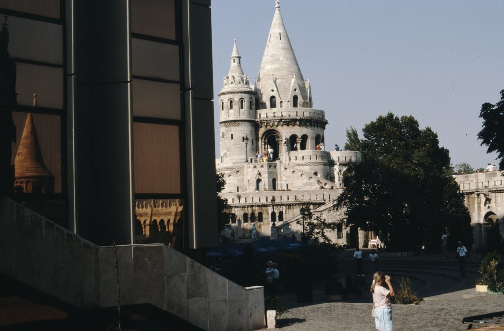 yugo&ung1990-budapest (5).jpg
