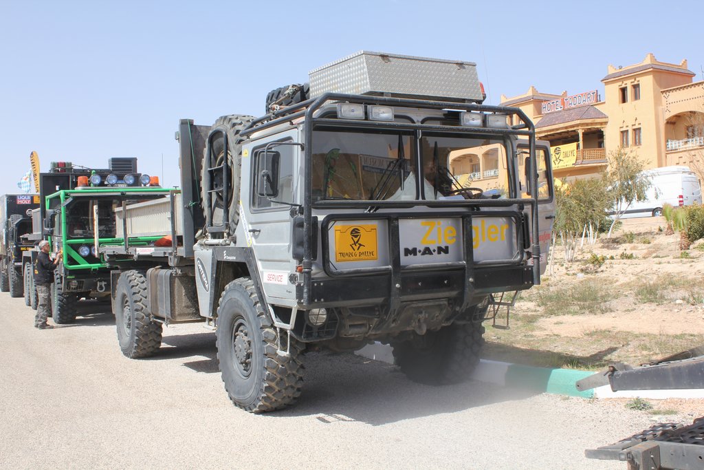 a tuareg rally verifiche (2).JPG