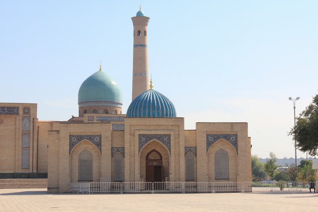 resi_a tashkent - kast imom (1).jpg