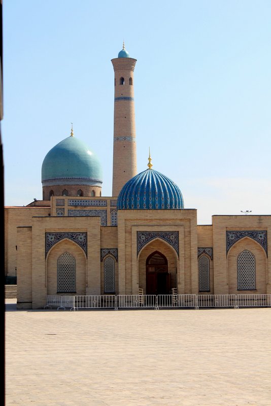 resi_a tashkent - kast imom (4).jpg