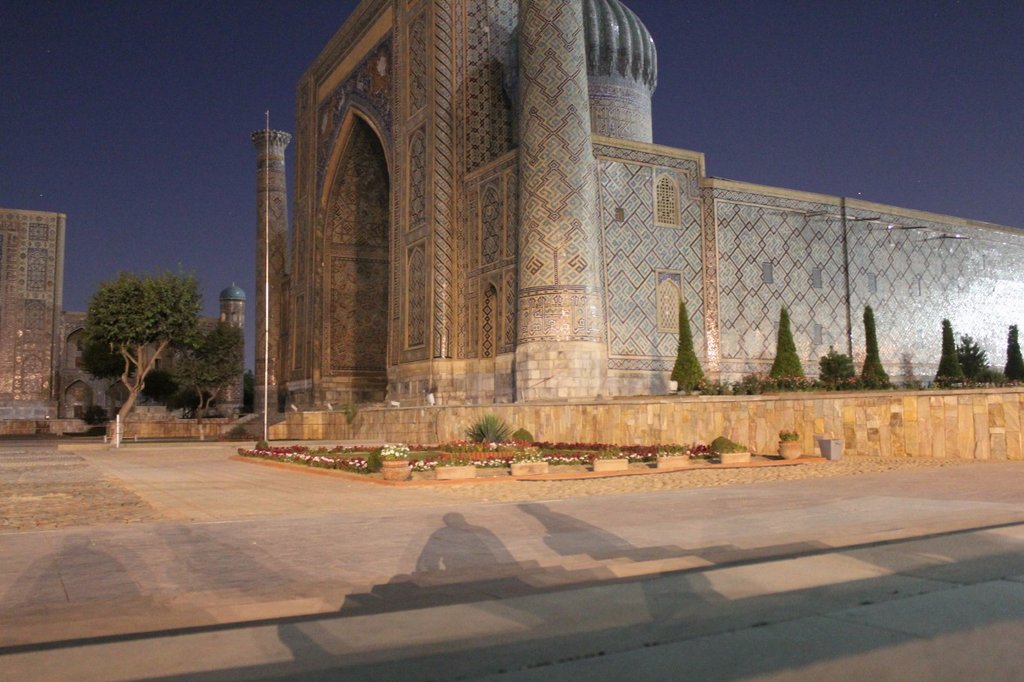 resi_b samarcanda - registan by night (4).jpg