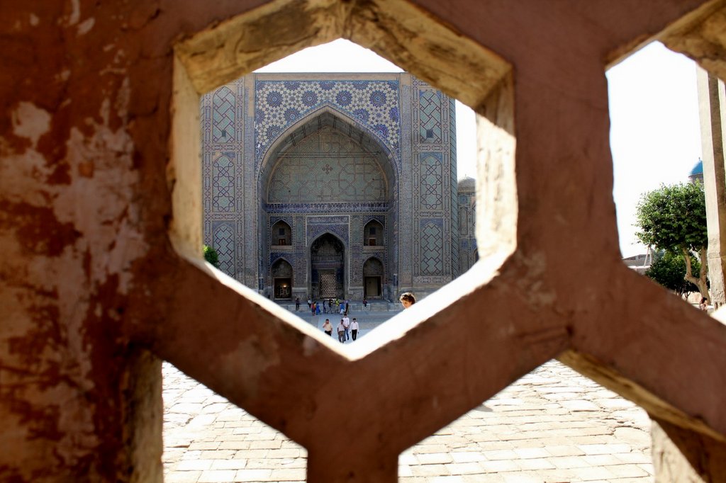 resi_b samarcanda - registan sq (114).jpg