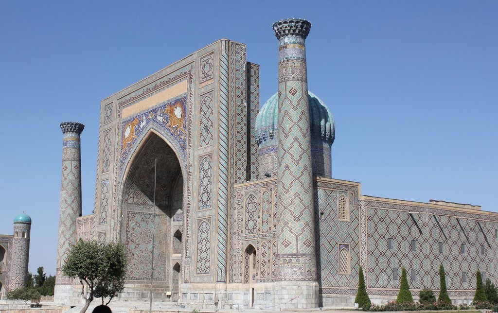 resi_b samarcanda - registan sq (93).jpg