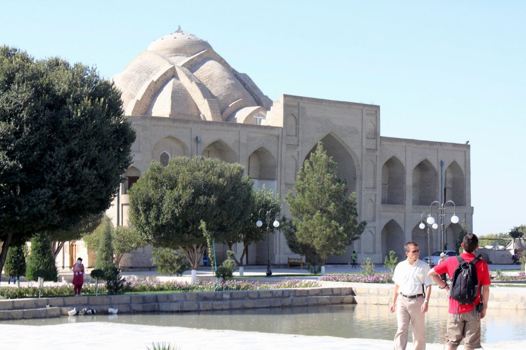 resi_d bukhara - bakhautdin naqshband (6).jpg