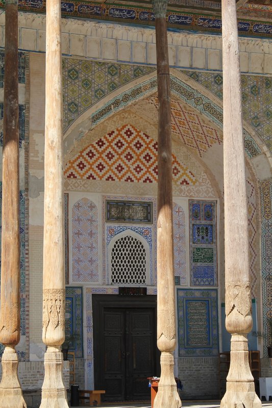 resi_d bukhara - bolo hauz mosq  (5).jpg