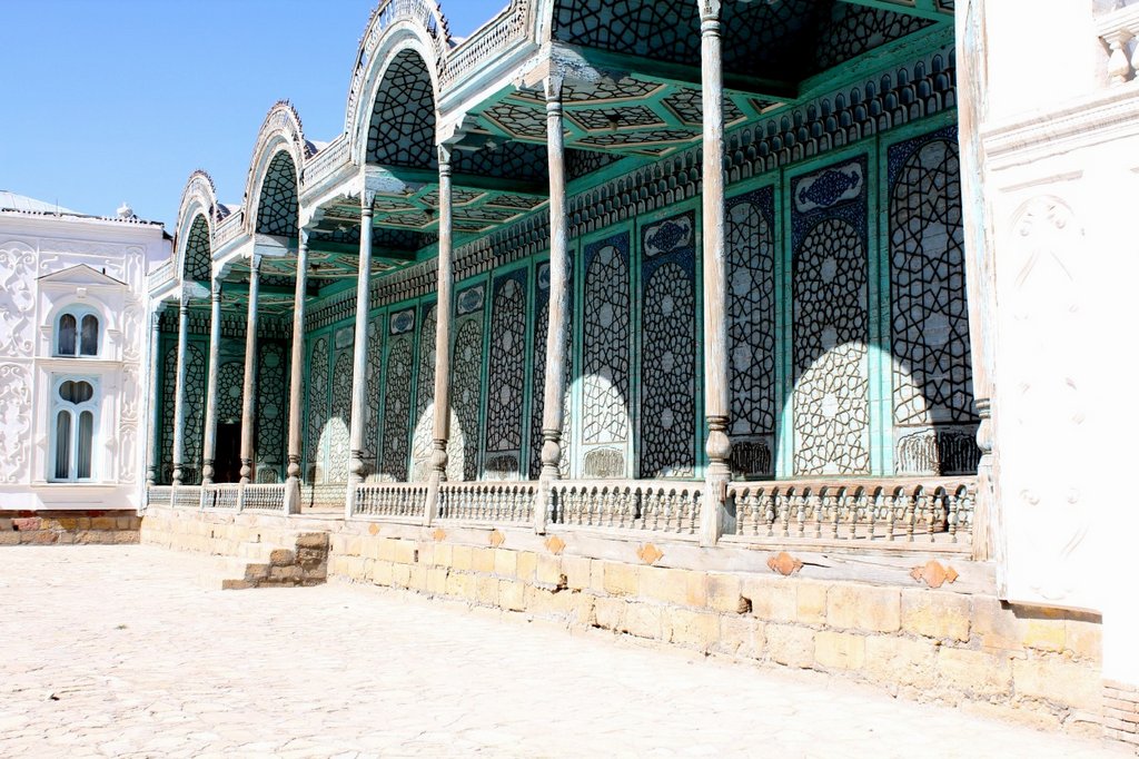 resi_d bukhara - sitorai mokhi hosa  (27).jpg