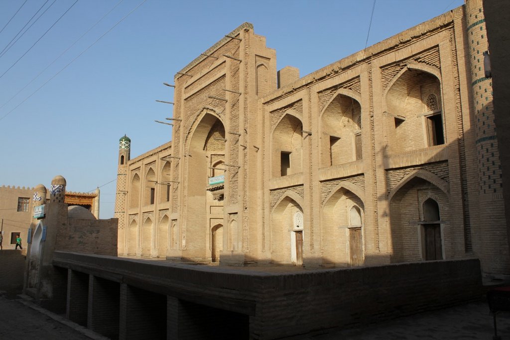 resi_f khiva (3).jpg