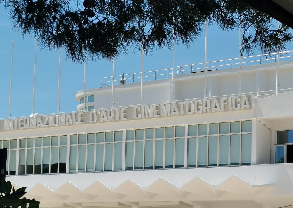 h venezia4 lido (1).jpg